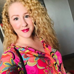 Meet your Posher, Anaelys